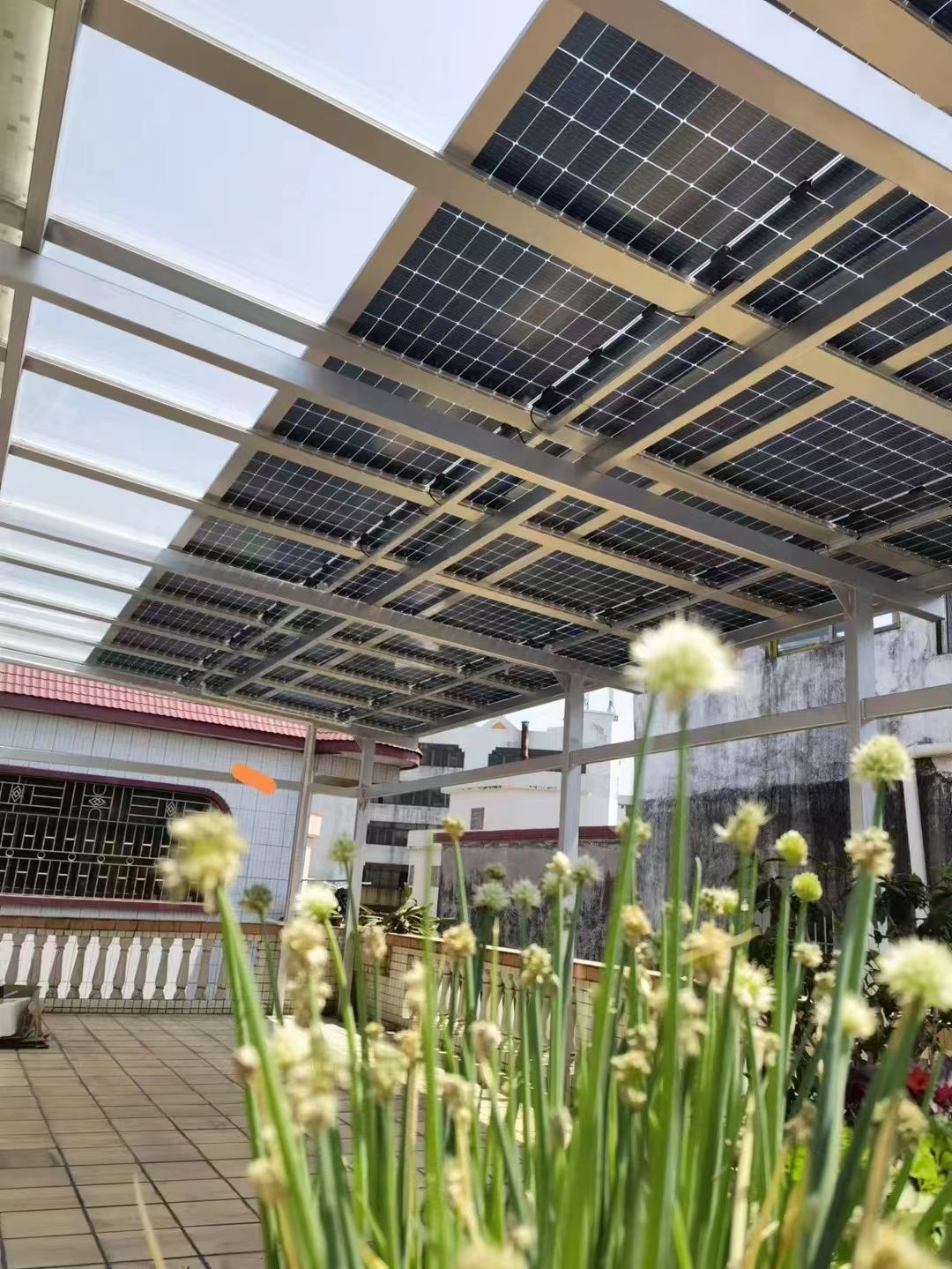 开平别墅家用屋顶太阳能发电系统安装